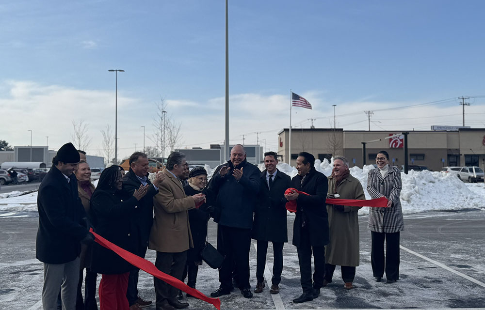 Onyx Partners celebrates ribbon cutting of Springfield Crossing Shopping Center